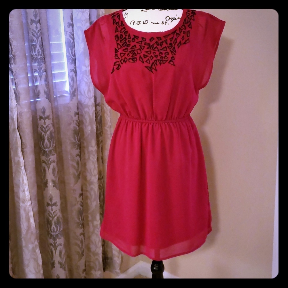 Aina Be Pink dress with elastic waist Small